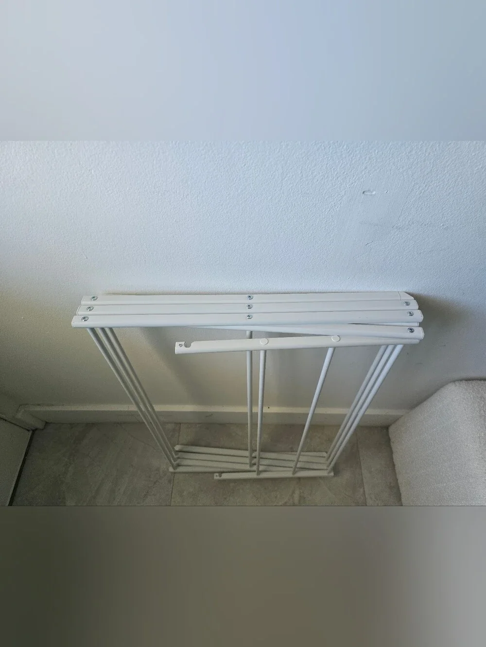 NWOT White Folding Laundry Drying Rack